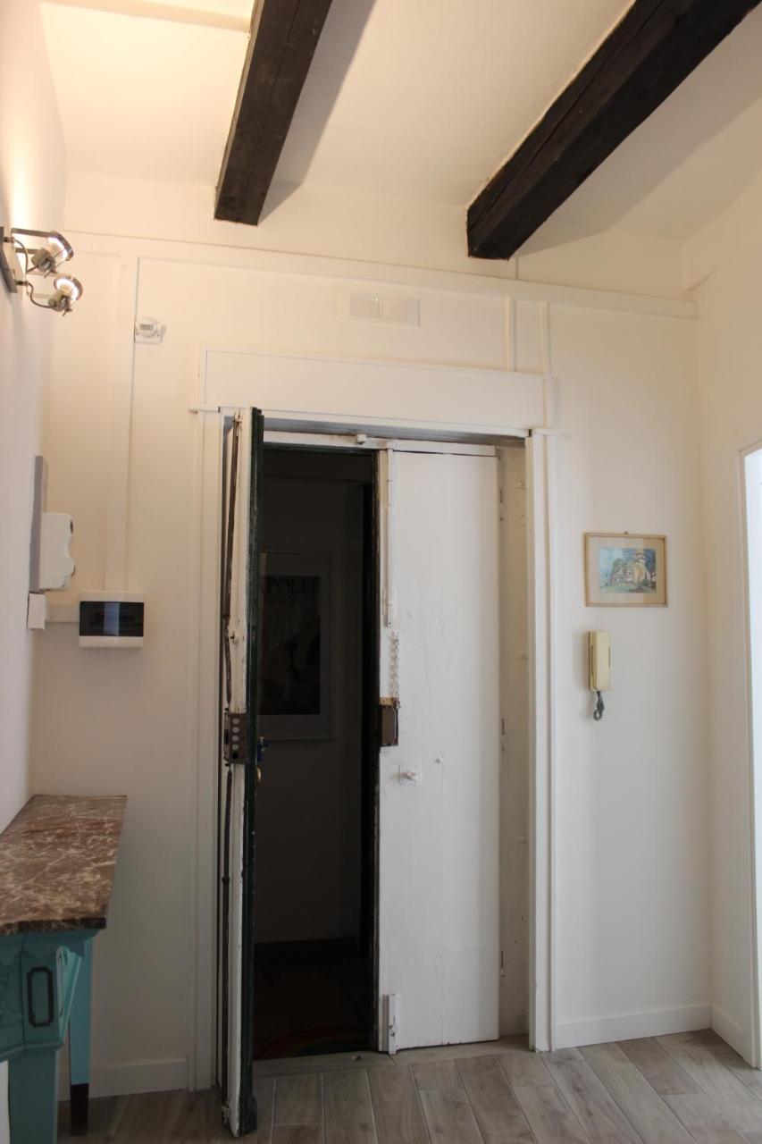 Apartment Domus Museum Neapel